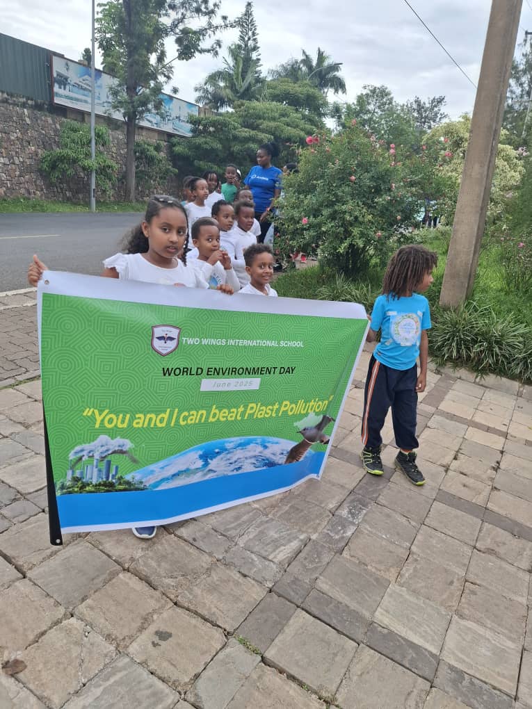 Two Wings students learning together